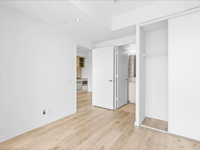 For Lease 1000 Portage Parkway Unit# 4107, Vaughan, Ontario