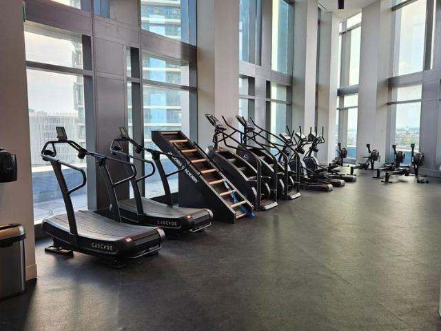 For Lease 1000 Portage Parkway Unit# 5001, Vaughan, Ontario