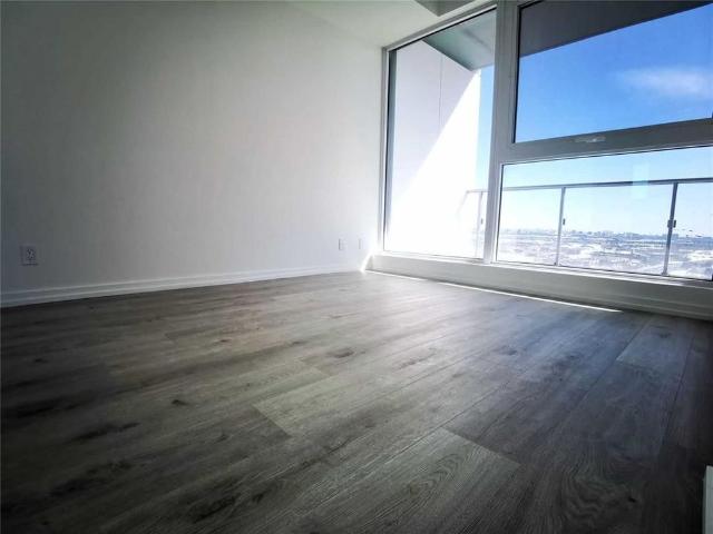 For Lease 1000 Portage Parkway Unit# 1510, Vaughan, Ontario
