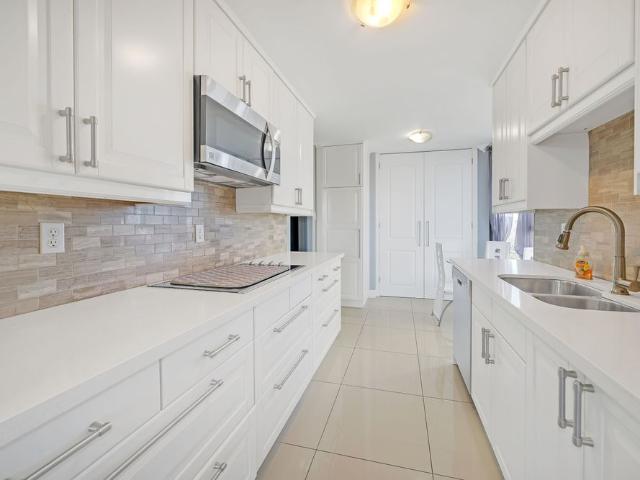 For Lease 100 Antibes Drive Unit# 607, Toronto, Ontario