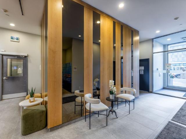 For Lease 100 Bond Street Unit# 1207, Oshawa, Ontario