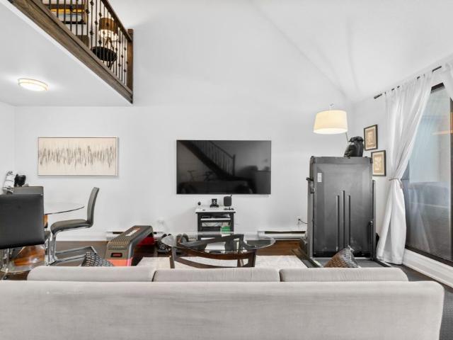 For Lease 100 Bronte Road Unit# 416, Oakville, Ontario