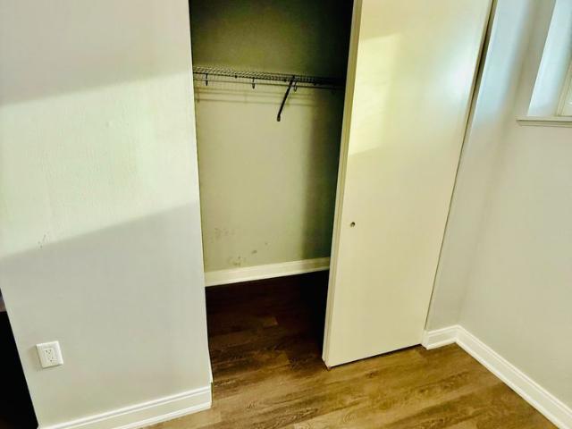 For Lease 100 Dufay Road Unit# 73, Brampton, Ontario