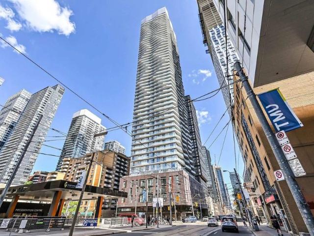 For Lease 100 Dalhousie Street Unit# 1712, Toronto, Ontario