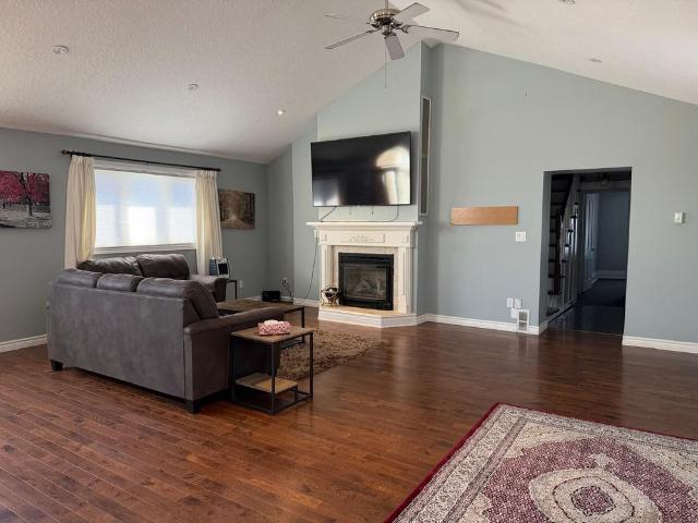 For Lease 100 Essa Road Unit# Upper Level, Barrie, Ontario