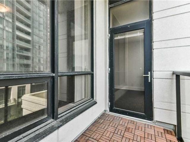 For Lease 100 Harrison Garden Boulevard Unit# 423, Toronto, Ontario