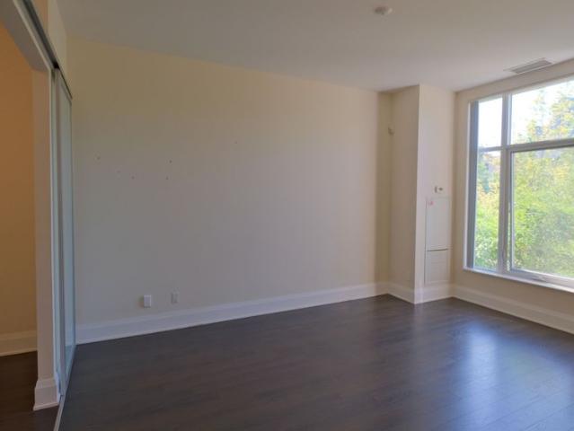 For Lease 100 Harrison Garden Boulevard Unit# L19, Toronto, Ontario