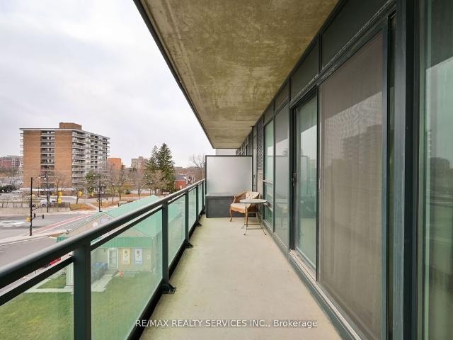 For Lease 100 John Street Unit# 405, Brampton, Ontario