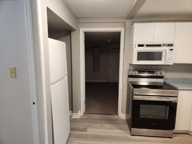 For Lease 100 Larchwood Circle Unit# LOWER, Welland, Ontario