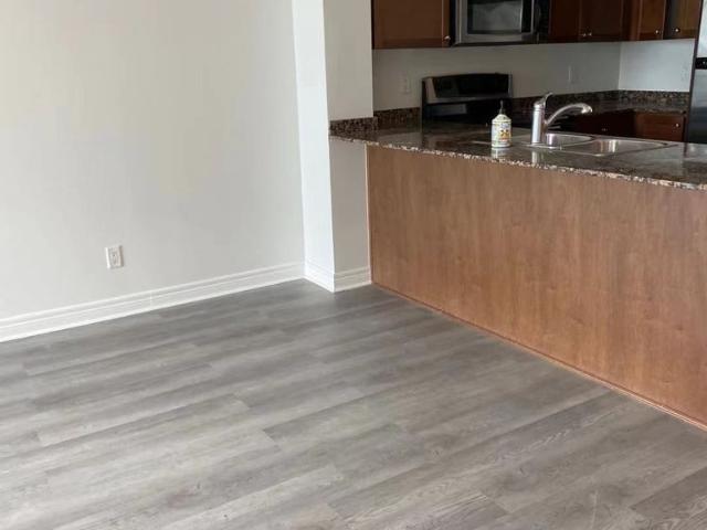 For Lease 100 Promenade Circle Unit# 1208, Vaughan, Ontario