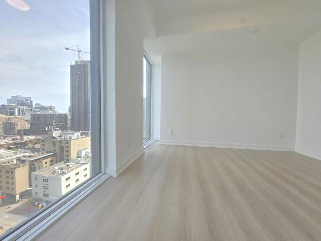For Lease 100 Queen Street Unit# 1703, Toronto, Ontario