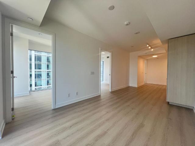 For Lease 100 Queen Street Unit# 2211, Toronto, Ontario