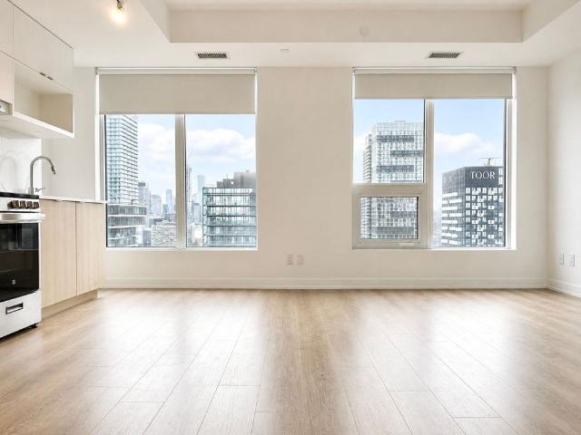 For Lease 100 Queen Street Unit# 3602, Toronto, Ontario
