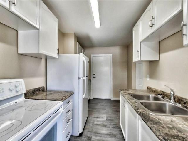For Lease 100 Quigley Road Unit# 141, Hamilton, Ontario