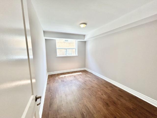 For Lease 100 Twenty Fifth Street Unit# 14, Toronto, Ontario