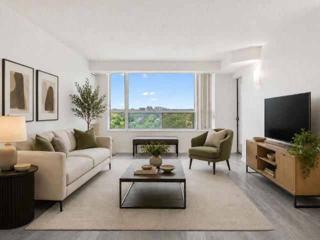 For Lease 100 Upper Madison Avenue Unit# #1709, Toronto, Ontario