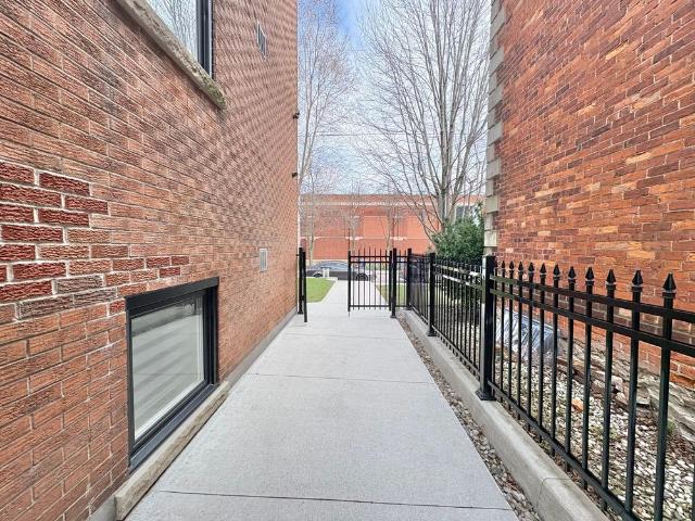 For Lease 100 West Avenue Unit# Unit 4, Hamilton, Ontario