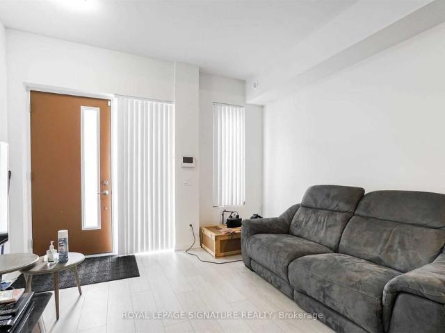For Lease 1010 Portage Parkway Unit# Th12, Vaughan, Ontario