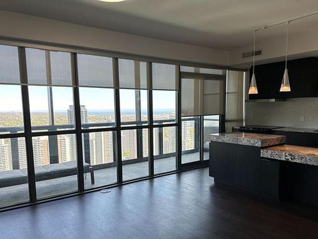 For Lease 101 Charles Street Unit# 4011, Toronto, Ontario