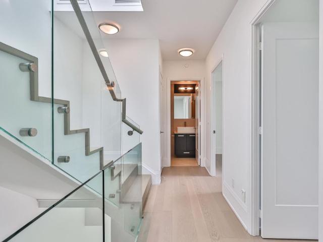 For Lease 101 Erskine Avenue Unit# TH10, Toronto, Ontario