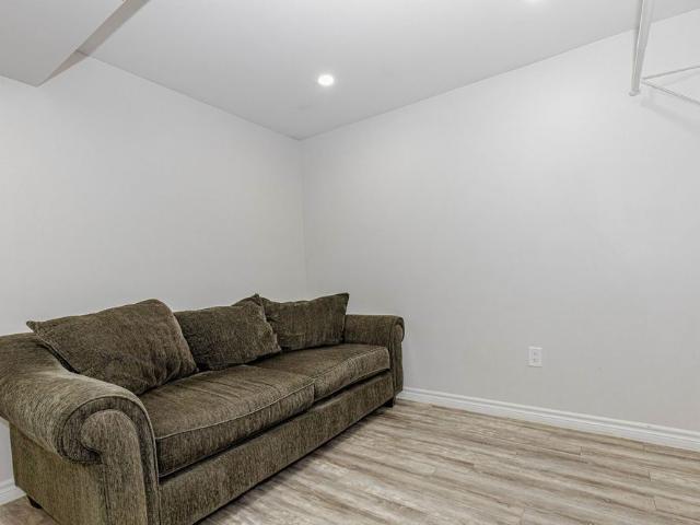 For Lease 101 Hullrick Drive Unit# Basment, Toronto, Ontario