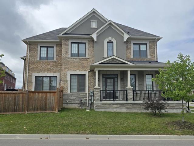 For Lease 101 Hartney Drive, Richmond Hill, Ontario