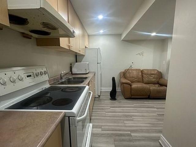For Lease 101 Knotwood Crescent, Toronto, Ontario