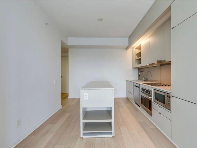 For Lease 101 Peter Street Unit# 4001, Toronto, Ontario