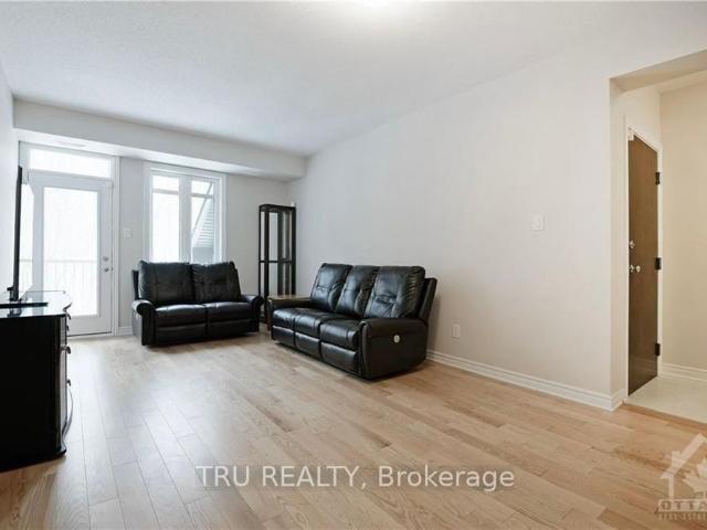 For Lease 1020 BERYL Private Unit# C, Blossom Park Airport and Area, Ontario