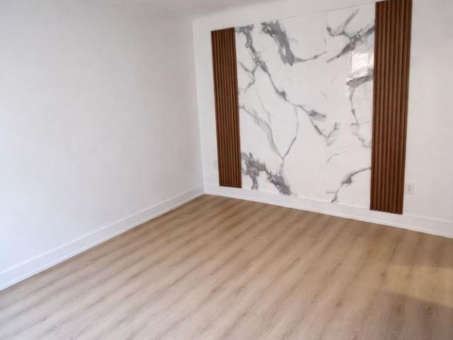 For Lease 1024 King Street Unit# 9, Hamilton, Ontario