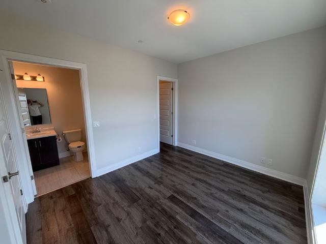 For Lease 102 Grovewood Common Unit# 529, Oakville, Ontario