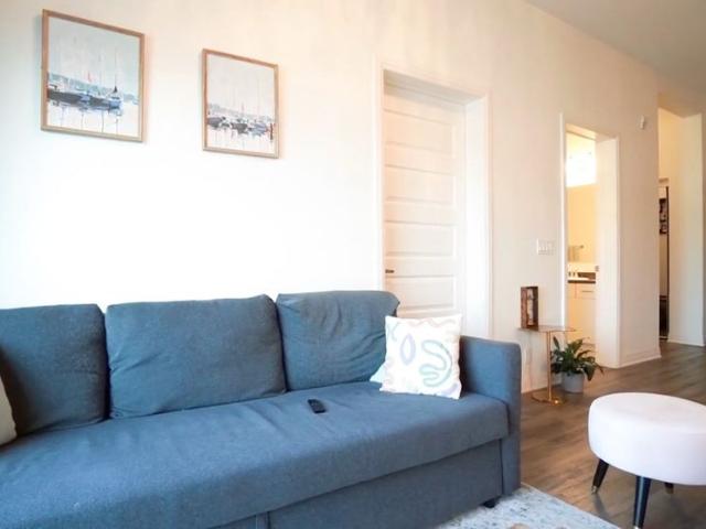 For Lease 102 Grovewood Common Unit# 634, Oakville, Ontario