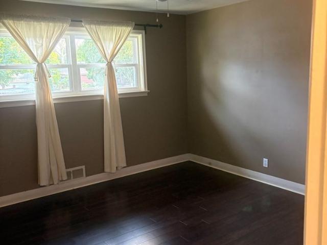For Lease 102 Paris Street Unit# Main Floor, New Tecumseth, Ontario