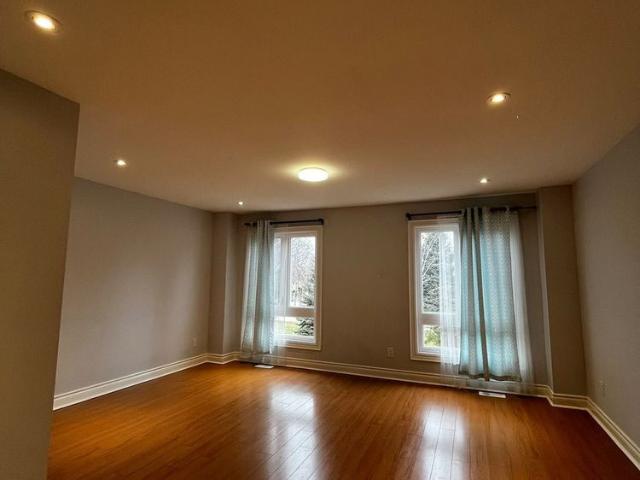 For Lease 102 Seamist Crescent, Toronto, Ontario