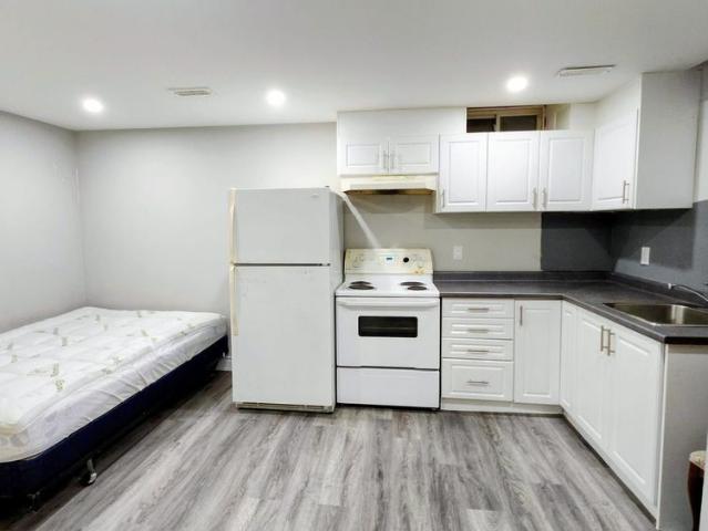 For Lease 102 Whiteface Crescent, Brampton, Ontario