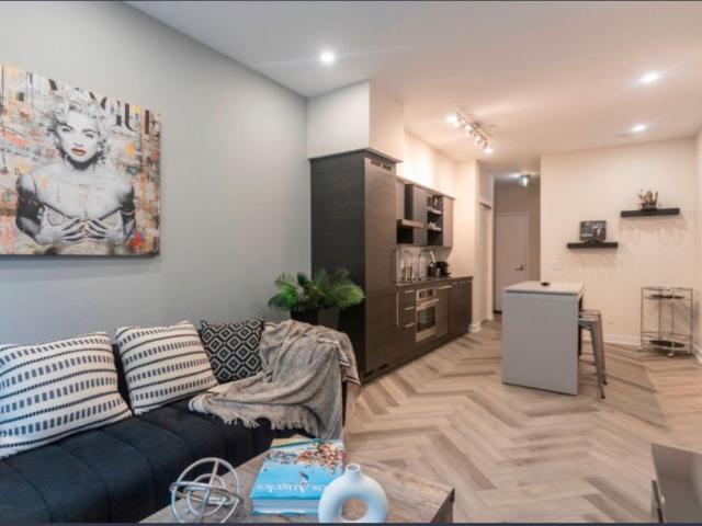 For Lease 1030 King Street Unit# 228, Toronto, Ontario
