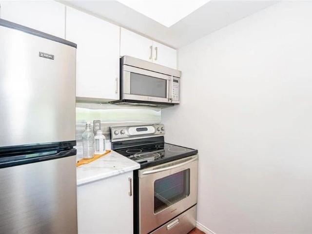 For Lease 103 Bristol Road Unit# 212, Mississauga, Ontario