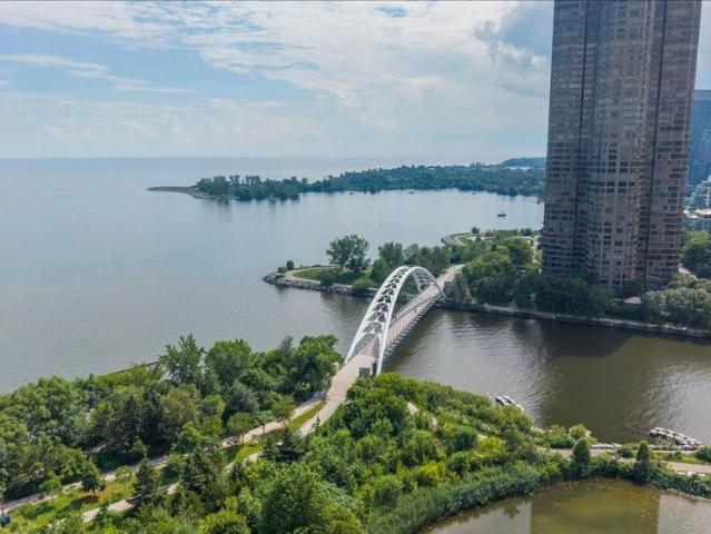 For Lease 103 The Queensway N/A Unit# 901, Toronto, Ontario