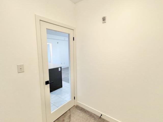 For Lease 10 Culinary Lane Unit# 205, Barrie, Ontario
