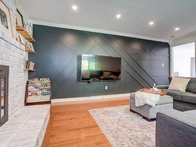 For Lease 10 Anchor Court, East Gwillimbury, Ontario