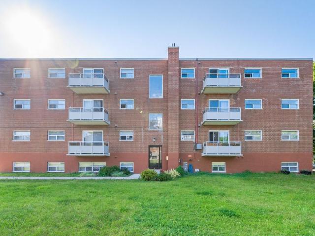 For Lease 10 GLENBROOK Drive, Guelph, Ontario