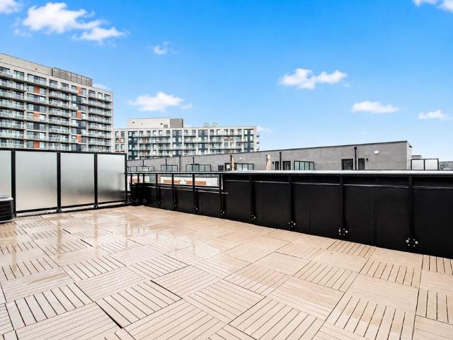 For Lease 10 David Eyer Road Unit# 1240, Richmond Hill, Ontario