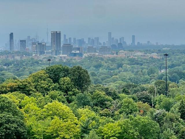 For Lease 10 Deerlick Court Unit# 1217, Toronto, Ontario