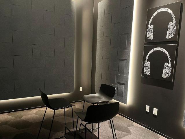 For Lease 10 Eva Road Unit# 1602, Toronto, Ontario