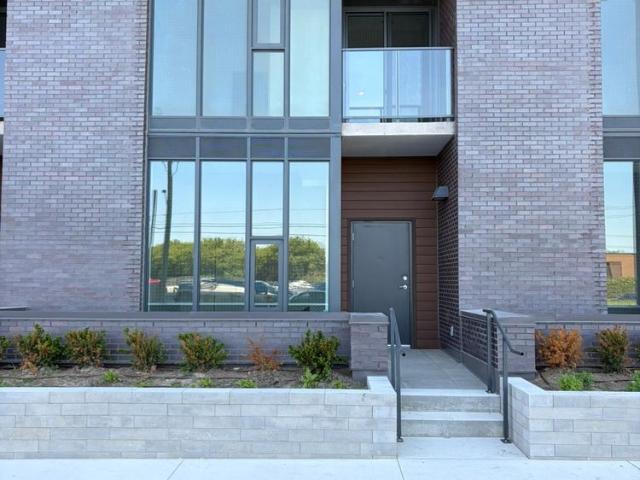 For Lease 10 Flavelle Trail Unit# 212, Vaughan, Ontario