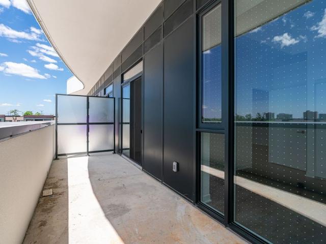 For Lease 10 FLAVELLE Trail Unit# 318, Vaughan, Ontario