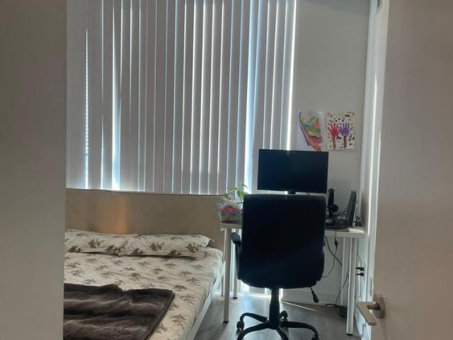 For Lease 10 Honeycrisp Crescent Unit# 1101, Vaughan, Ontario