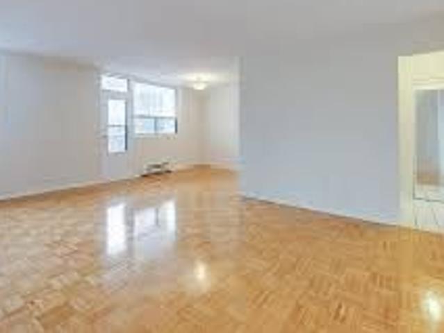 For Lease 10 Huntley Street Unit# 1401, Toronto, Ontario