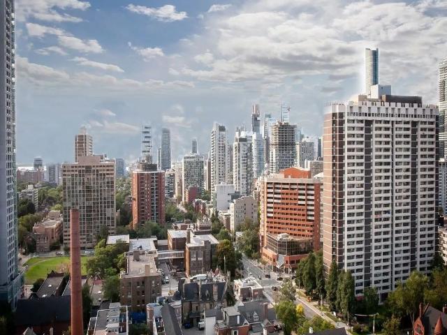 For Lease 10 Huntley Street Unit# 1401, Toronto, Ontario