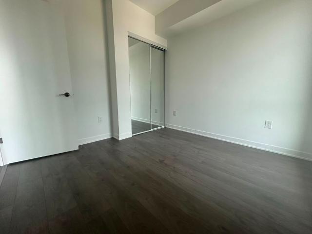 For Lease 10 Oak Street Unit# 2401, Toronto, Ontario
